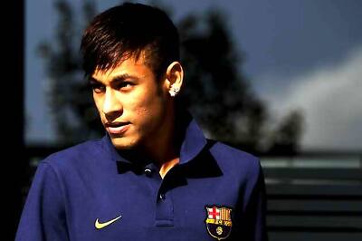 Neymar to decide between wearing No.11 or No.7