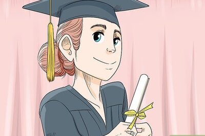 How to Get a Job at an Art Gallery