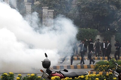 After Row with Doctors, over 100 Pakistani Lawyers Ransack Lahore Hospital; Patient Dies