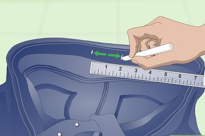 How to Sew on Suspender Buttons (with Pictures)