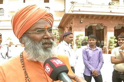 Demolish Jama Masjid in Delhi, Mughals Constructed Mosques by Destroying Temples: Sakshi Maharaj