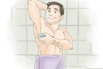 How to Flirt With Women