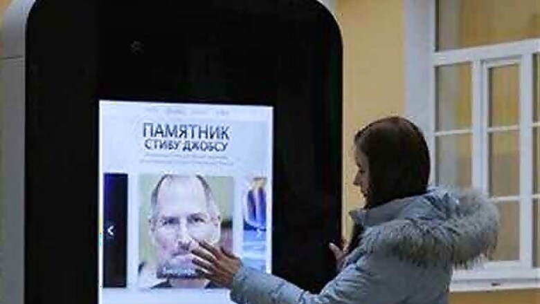 Russia dismantles Apple statue after CEO Tim Cook announces he is gay
