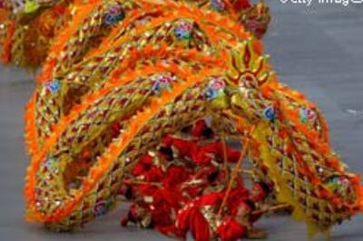 China's Olympic dream nears, world waits