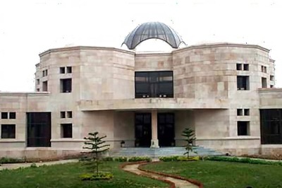 HC asks IIIT Allahabad Director MD Tiwari to step down