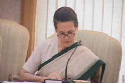 Sonia says no to KGB, yes to Volcker