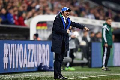 Conte faces complicated task at Chelsea, says Hiddink