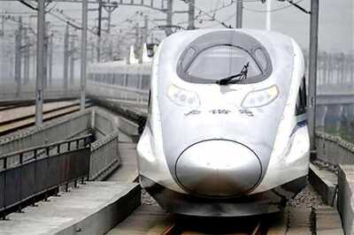 China opens world's longest fast train line