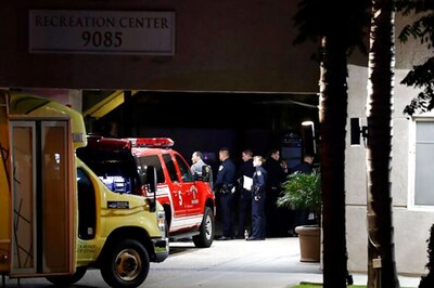 Police: 7 Shot During San Diego Pool Party; Suspect Dead