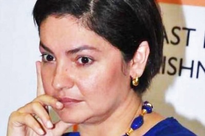If love happens in such a graceless age you'll hear it from me: Pooja Bhatt rubbishes rumours about her love life