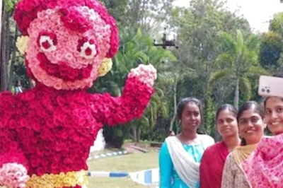 In Tamil Nadu's Namakkal, This Extravagant Flower Festival Is A Big Tourist Attraction