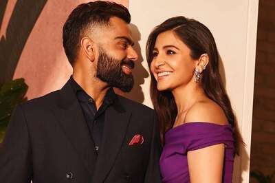 Virat Kohli Wins The Internet With His Adorable Gesture For Anushka Sharma; Watch Video