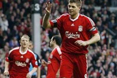 Liverpool's Gerrard agrees 2-year contract extension