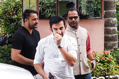 Delhi Govt Lying Since Day 1, Unable to Handle Covid-19 Crisis: BJP MP Gautam Gambhir Slams CM Kejriwal