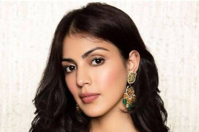 Rhea Chakraborty Says 'Gratitude is Powerful' in New Instagram Post Ahead of Chehre Release