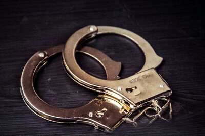 Pillion Rider Pours Alcohol into Biker's Mouth While Riding Bike in Mumbai, Arrested