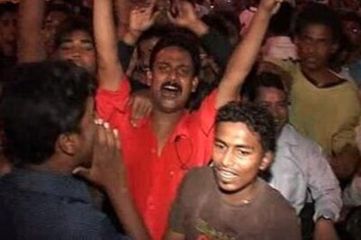 Mumbai: Sena, BJP workers clash over seat sharing