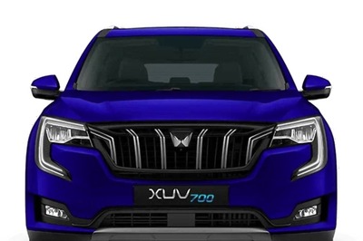Mahindra XUV700 Mistakenly Filled with Diesel Instead of Petrol, Customer Demands Replacement