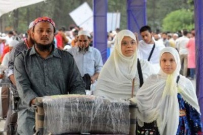 Covid-appropriate Criteria for Haj: Pilgrims Need to be Fully Vaccinated with Required Doses, Says Naqvi