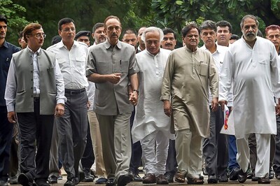 Centre Reaches Out to Congress for Cooperation in Parliament