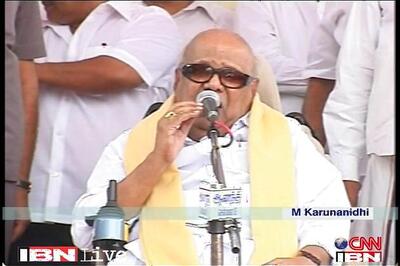 Didn't threaten UPA of pull out: Karuna