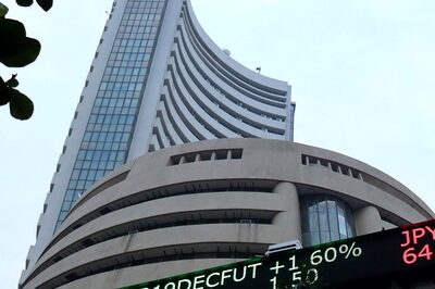 Sensex Surges 460 pts at Close, Nifty Above 17,600 After RBI Keeps Rates Unchanged; Banks Rally