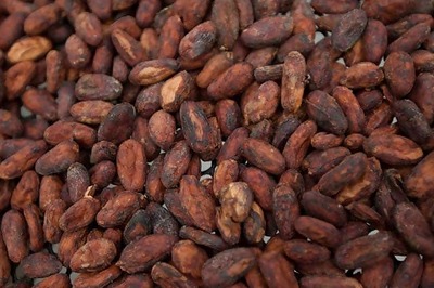 Opt For Vitamin C, Cocoa For Glowing Skin This Festive Season