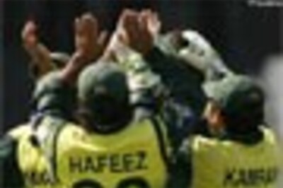 T20 WC: Australia bite dust, Pak win by 6 wickets | Pics