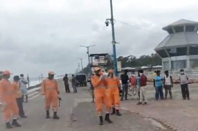 DoT Gears Up to Handle Telecom Network Disruption From 'Amphan' Cyclone