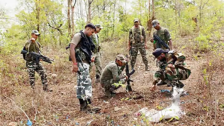 Police Opens Fire on Naxals in Khobramendha Forest, 2 Women Among 5 Killed
