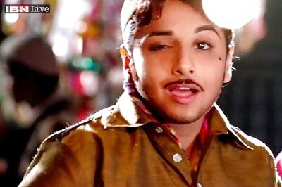 Vidya Balan ready with 'gossip and news'; set to make announcement about Salman Khan's 'Kick'