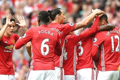 Manchester United Thrash Leicester City 4-1 Without Wayne Rooney