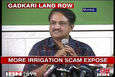 Ex-IPS officer slams Kejriwal for hiding facts over Pawar