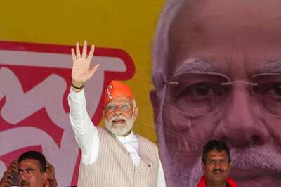 PM Modi Pays Homage to Former Odisha CM Biju Patnaik on His Birth Anniversary