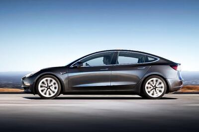 Tesla Producing 2000 Model 3 Electric Sedans Weekly, Misses 2500 Units per Week Target