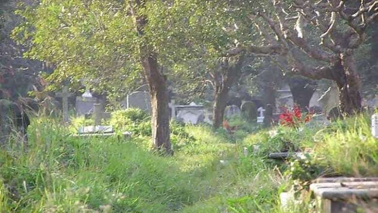 Shamli: Woman's body dugout from graveyard, sent for post-mortem