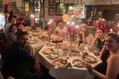 In Pic: Kareena Kapoor, Saif Ali Khan Celebrate Christmas with Soha, Kunal Kemmu, Karisma