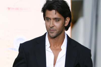 Hrithik rubbishes rumours of his alleged affair