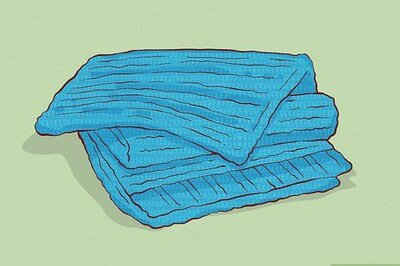How to Wash & Dry a Wool Blanket at Home Without Damaging It