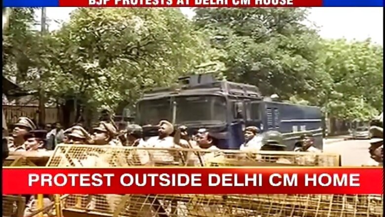 BJP activists protest outside Arvind Kejriwal's residence on procurement of snooping devices