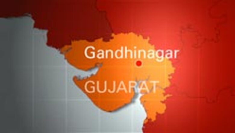 Poll panel seeks report on Gujarat minorities' safety