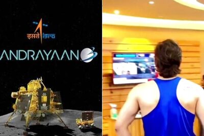 VIRAL VIDEO: MS Dhoni's Heart-winning Reaction to Chandrayan-3 Landing on Moon