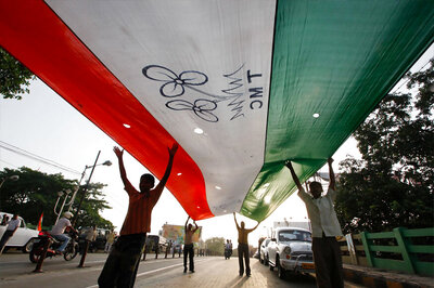 Day Dreaming, Say Opposition Parties After Amit Shah Claims to Win 23 Seats in West Bengal