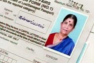 Slain Indian prof's kin get passports