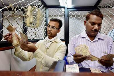 No Exchange of Old Notes on Saturday, Only Senior Citizens Exempted