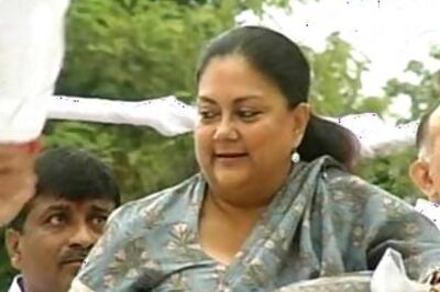 Raje gives in to BJP, quits Rajasthan House post