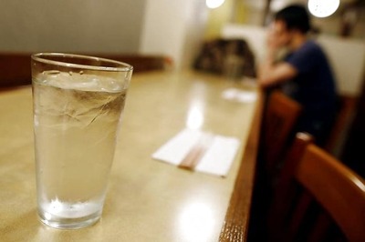 Pak Hindu Journo Forced to Drink From Separate Glass at Office