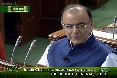 Finance Minister Arun Jaitley cuts corporate tax rate, keeps individual tax rates unchanged