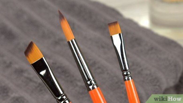 How to Keep Brush Hairs Off Paintwork While Painting