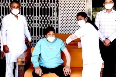 Dharmendra Posts Video of Him Taking Precaution Dose, Daughter Esha Deol Comments 'Love You Papa'